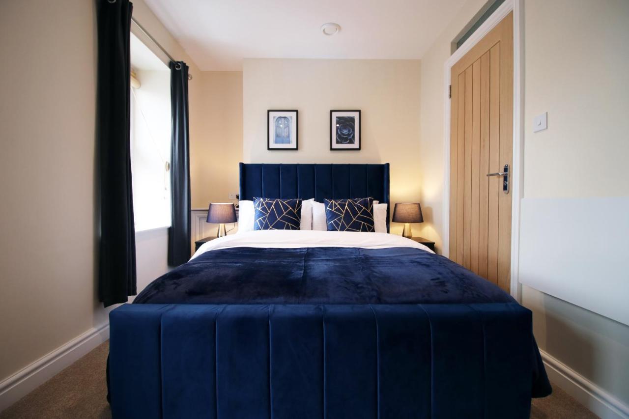 Holiday home Luxury 4 Bedroom 4 Ensuite In Penarth *