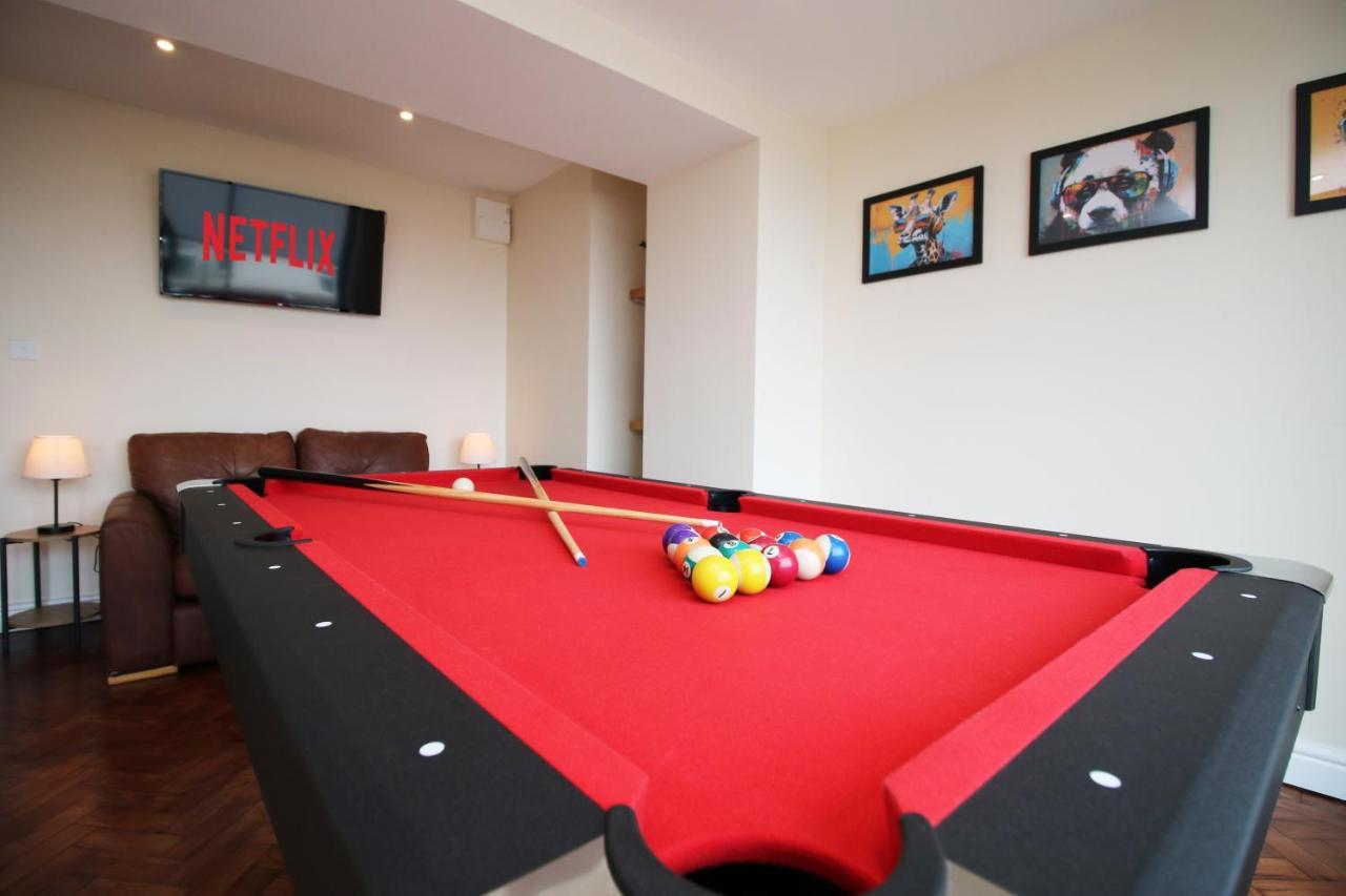 Luxury 4 Bedroom 4 Ensuite In Penarth
