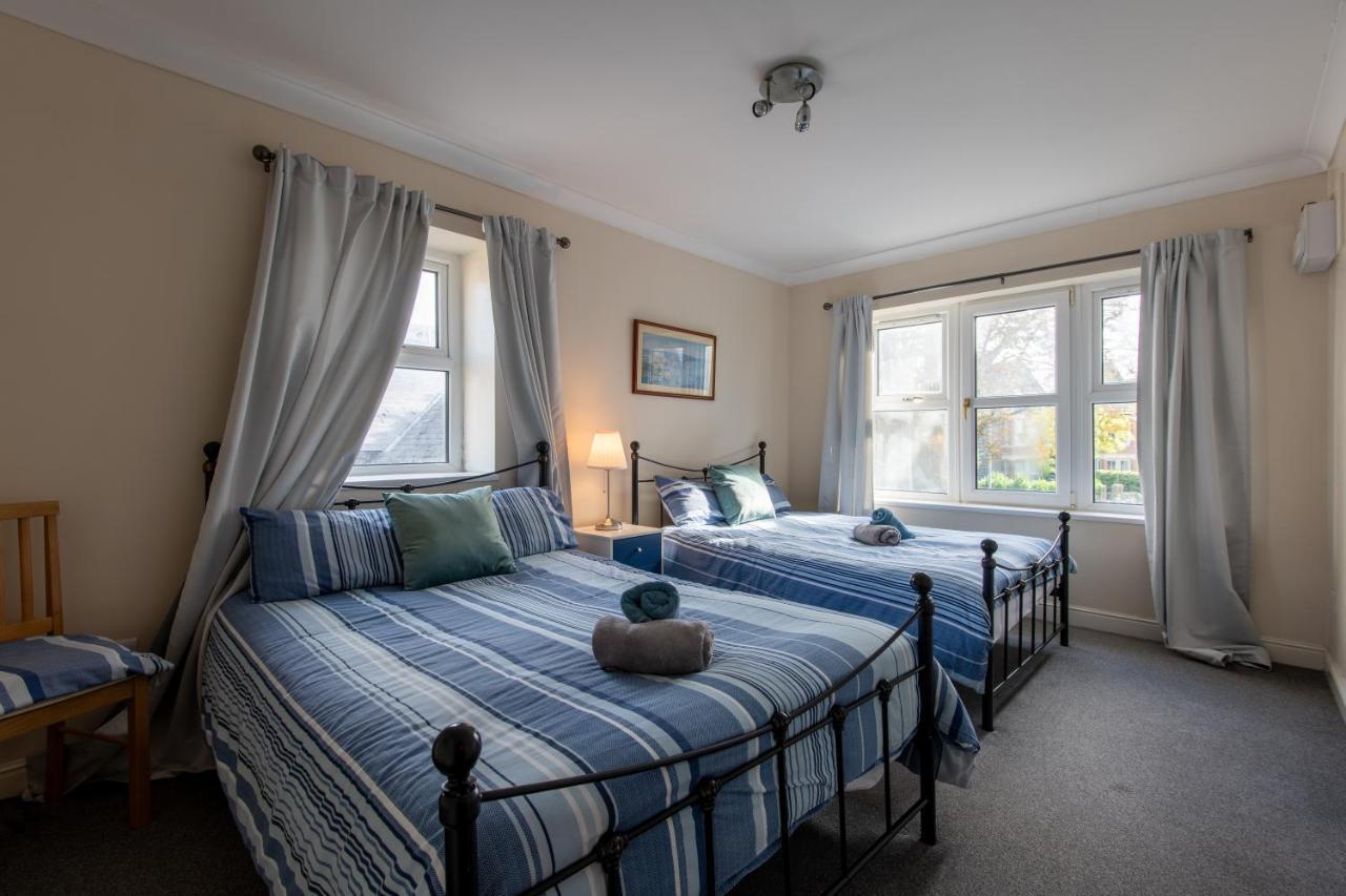 13 Victoria Road Apartment *