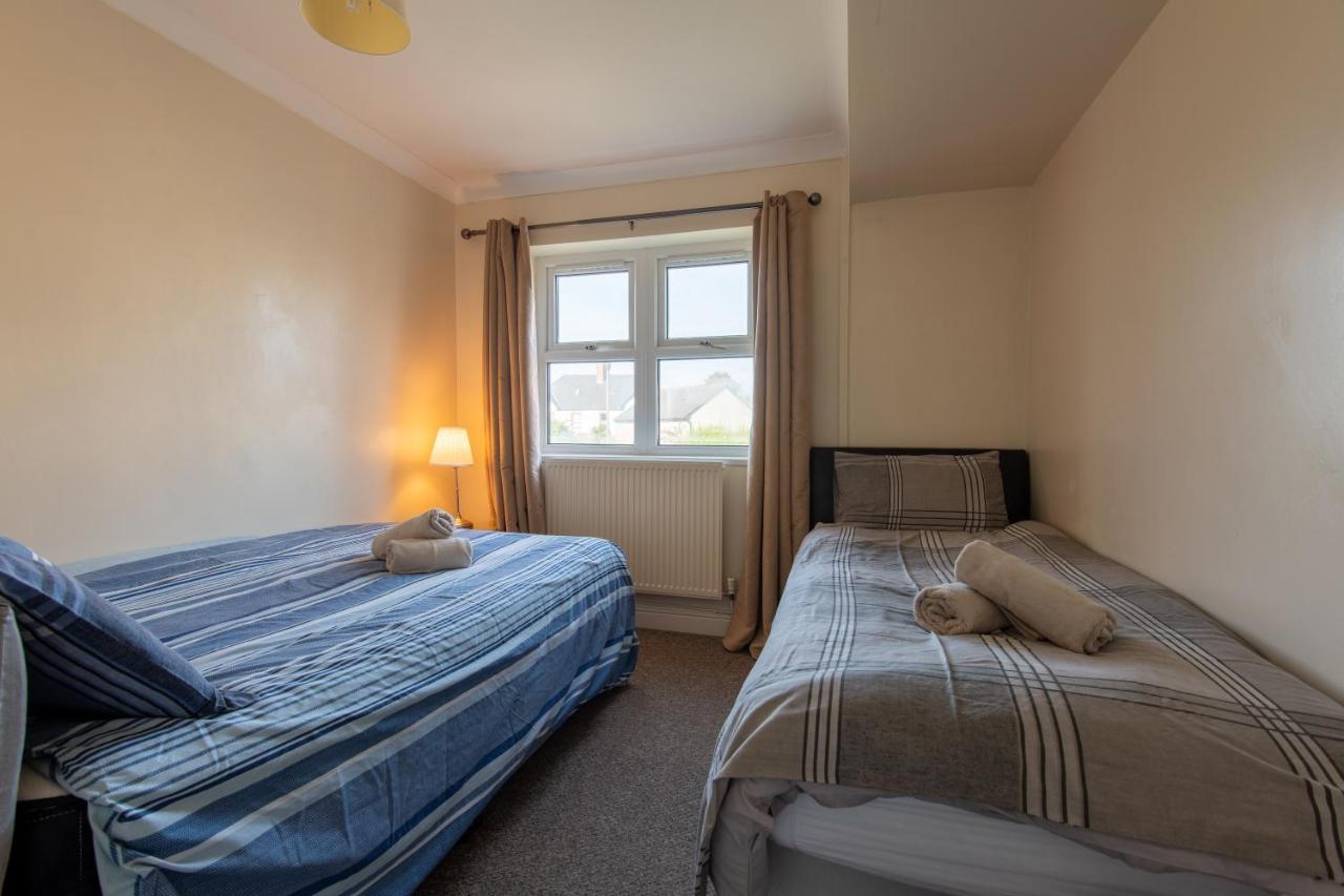 13 Victoria Road Apartment