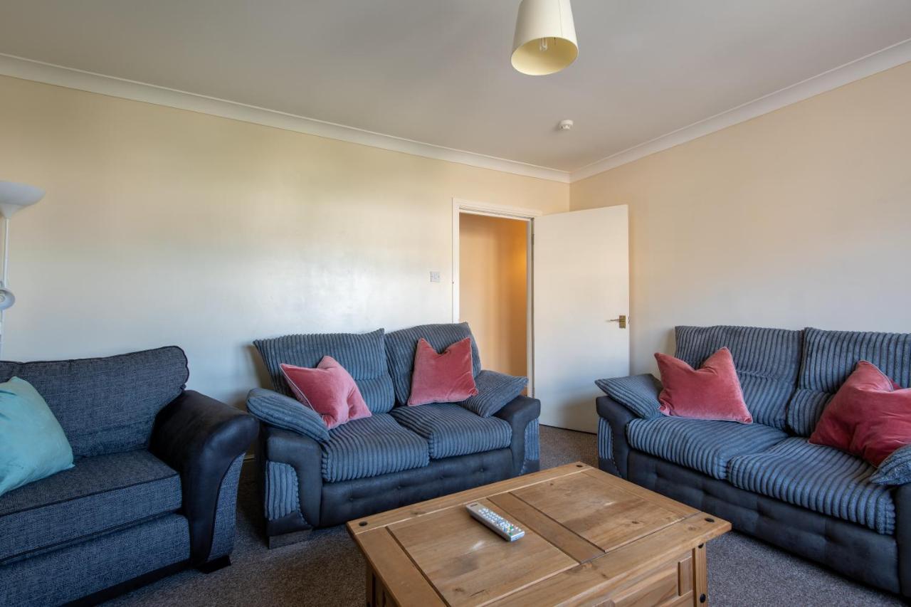 13 Victoria Road Apartment Cardiff