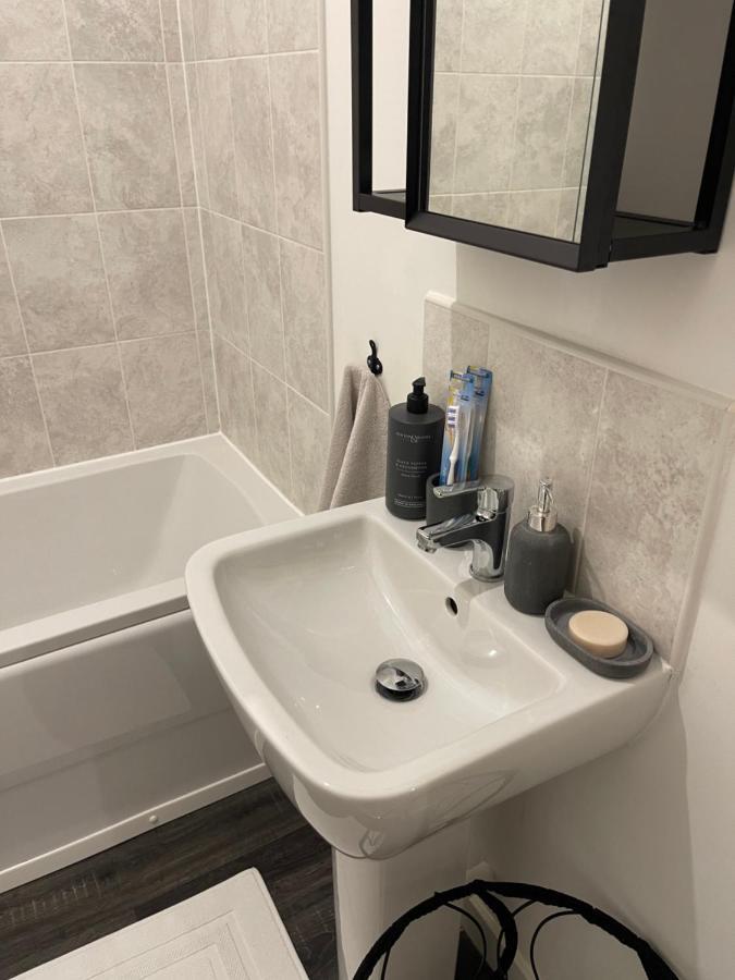 Apartment Aptstays Cardiff