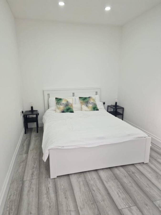 Apartment Pad