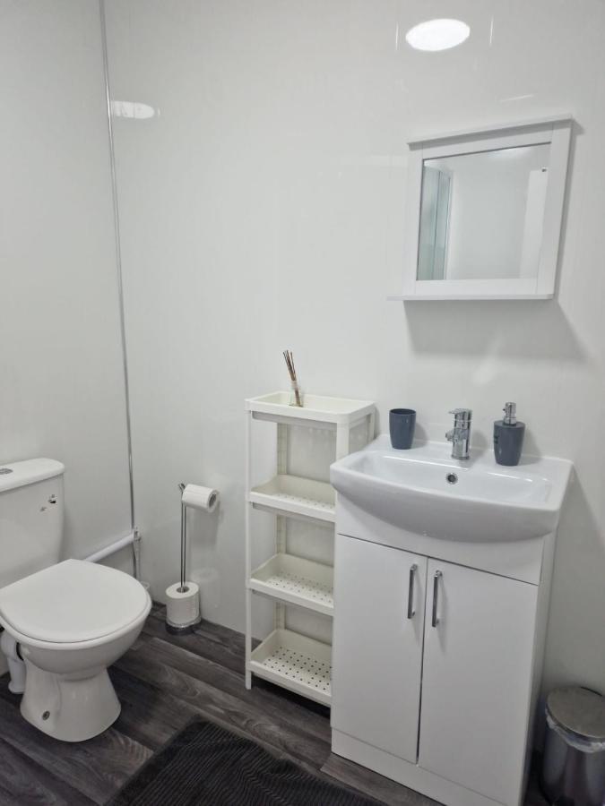 Pad Apartment