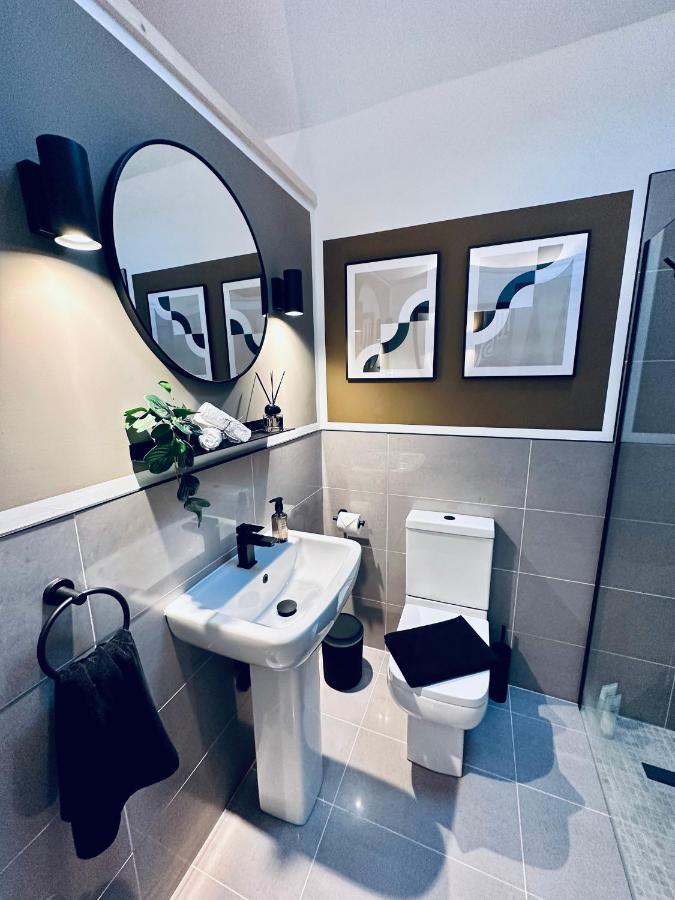 Luxury Self-contained Suite. *
