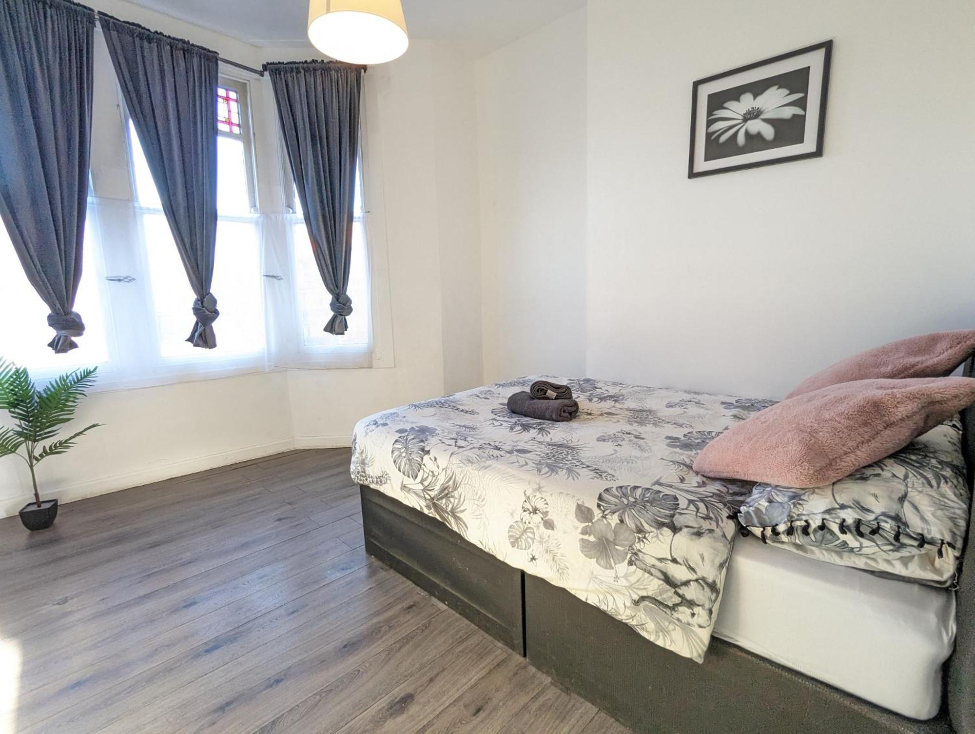 2 Bedroom In A Supurb Area Of Apartment *