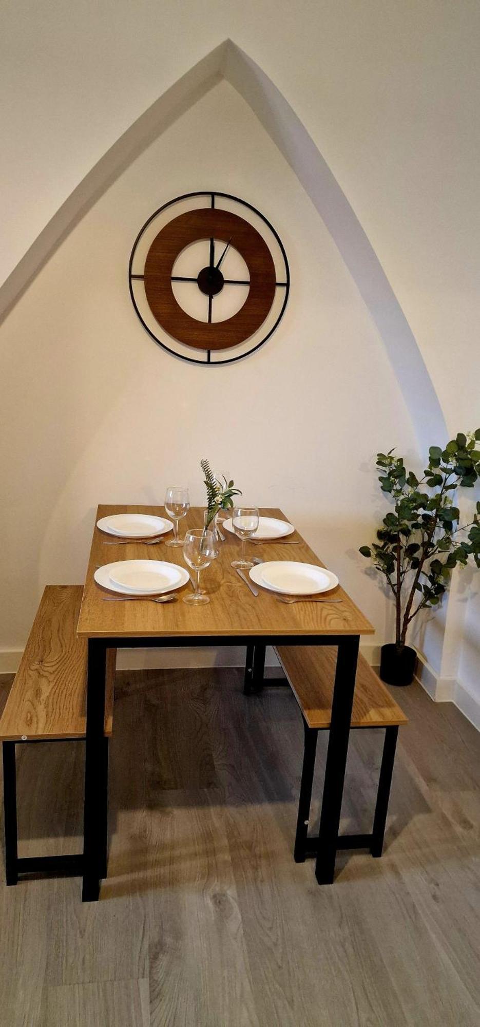 Supervalue 10 - Fast Wifi, Linen, Keyless Entry, Only 10 Mins - By Promise Apartment *