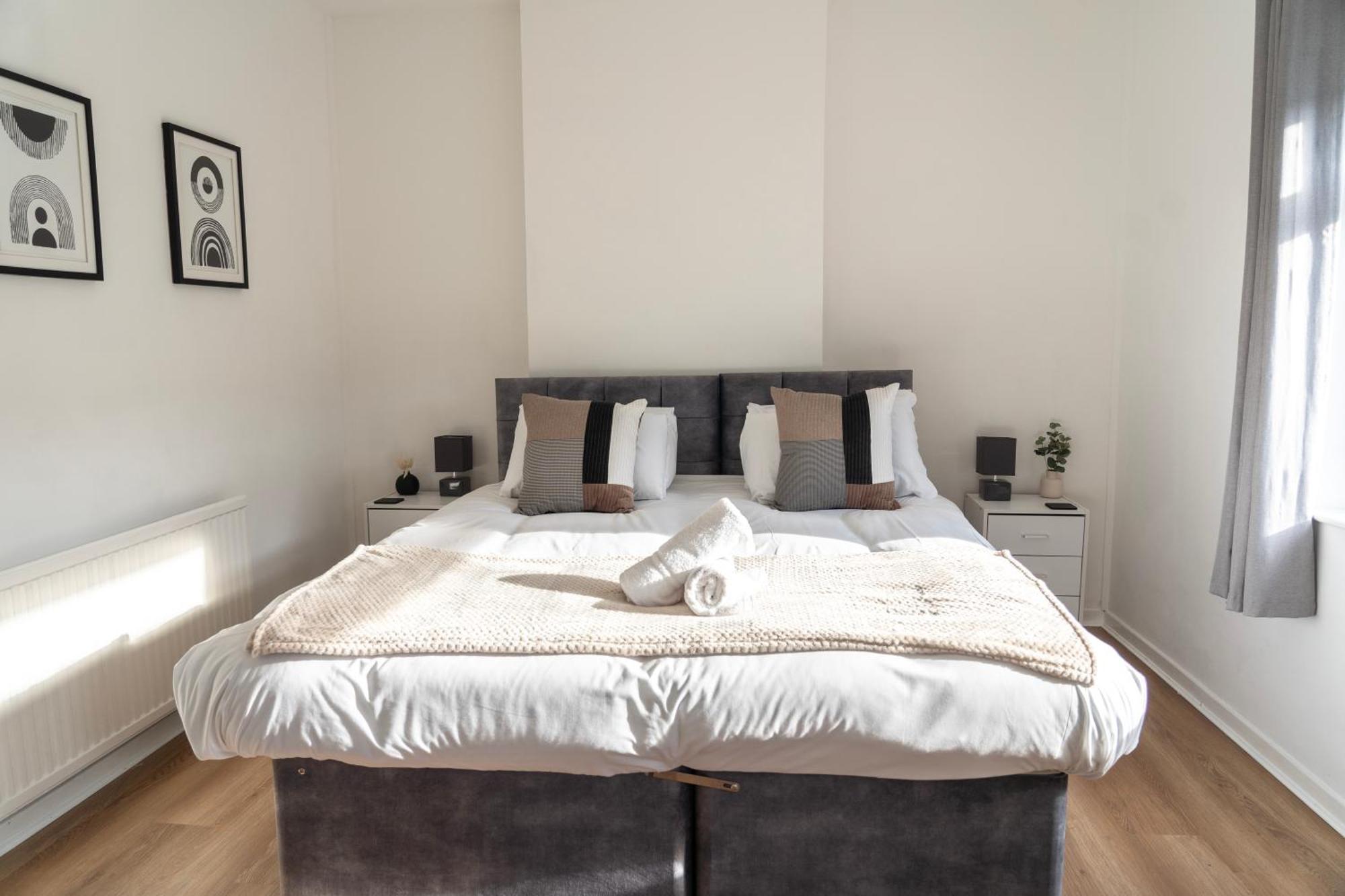 Holiday home Mideyah - 3 Bed Comfy House Cardiff