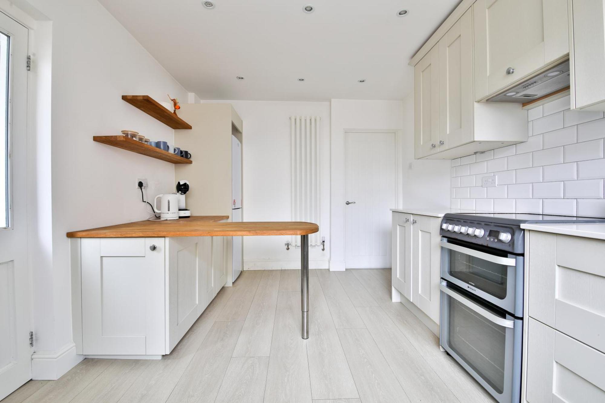 Holiday home Stayright Homely 3 Bedroom House In Vibrant Whitchurch