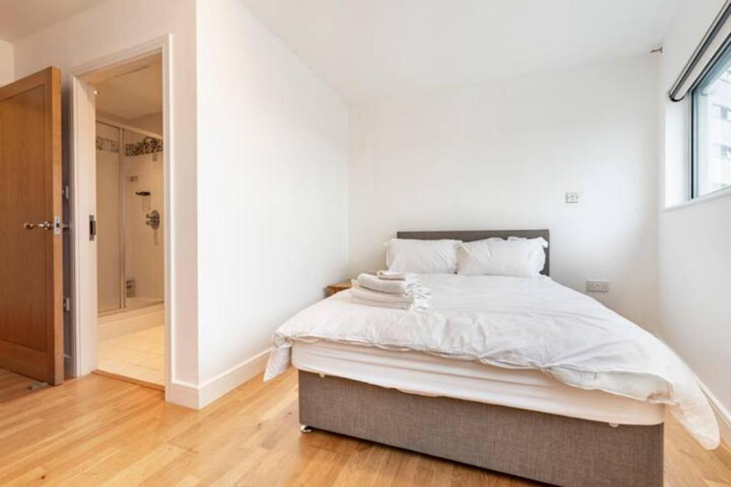 2 Apartment *