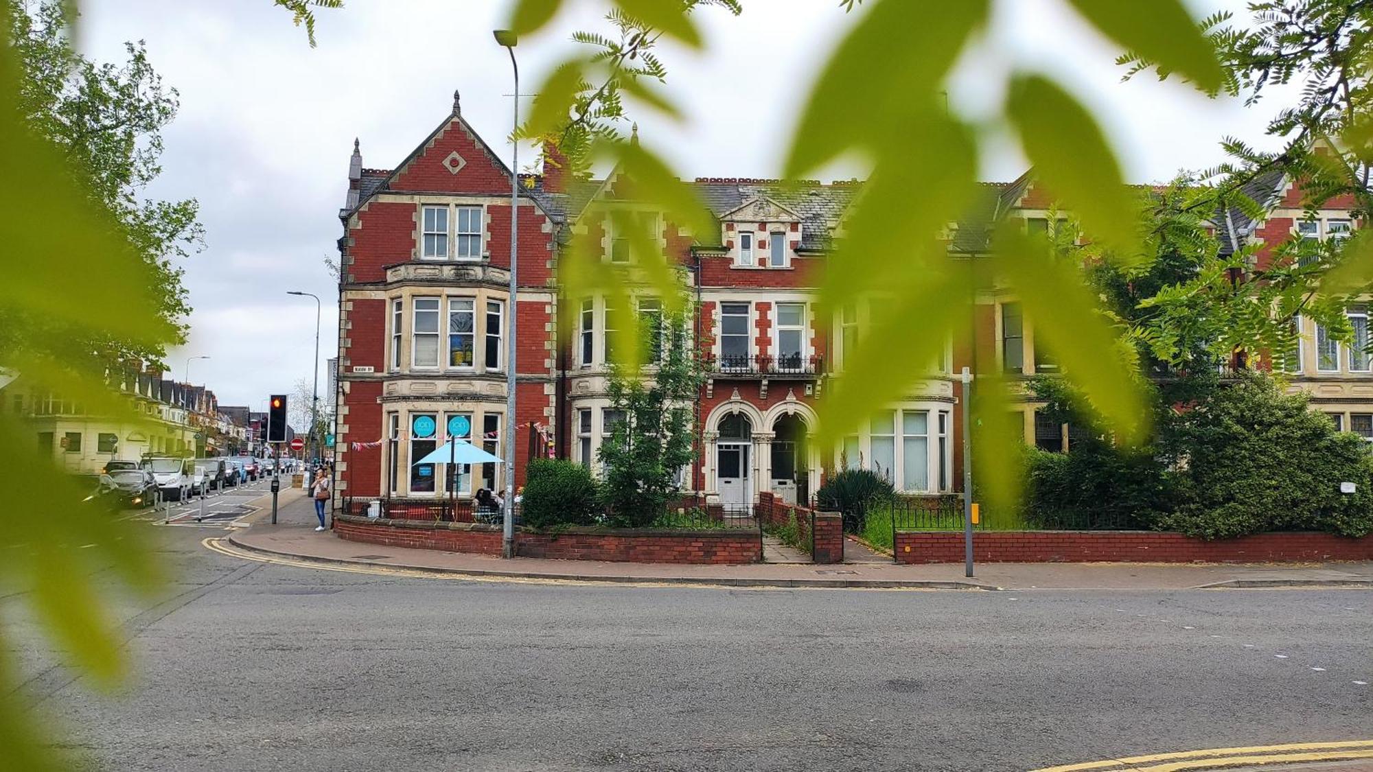 Serene 1 Bedroom Flat In Roath *