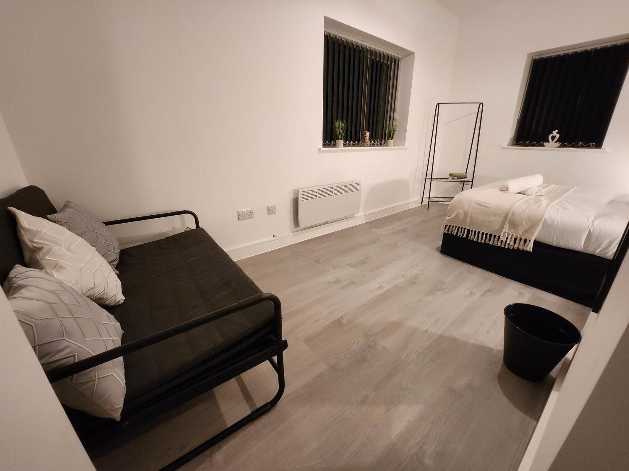 Flat 1 - 10 Min To Centre By Property Promise *