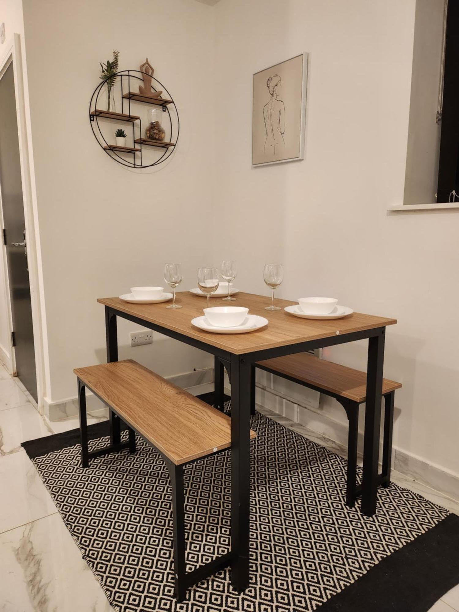 Flat 1 - 10 Min To Centre By Property Promise *