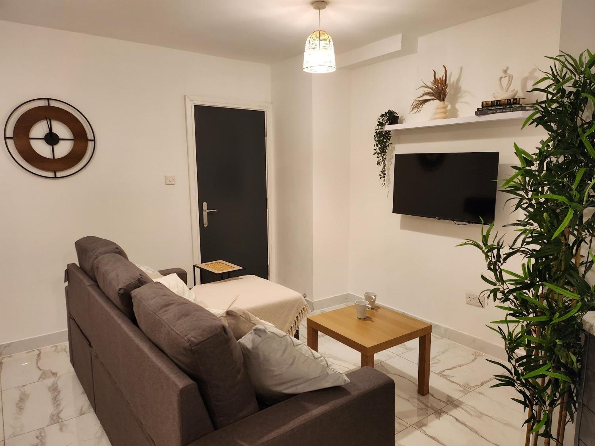 Apartment Flat 1 - 10 Min To Centre By Property Promise *