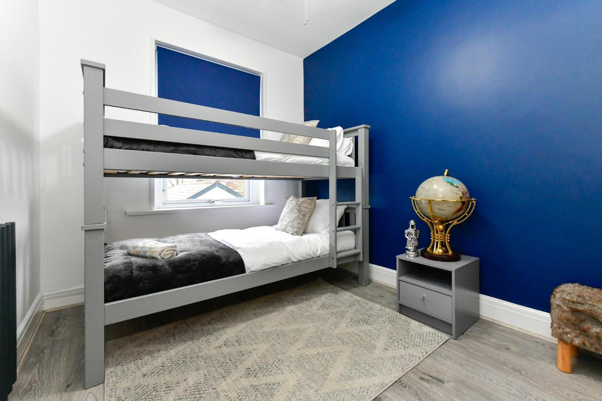 Holiday home Bliss Escape - Free Parking And Family-sized Comfort
