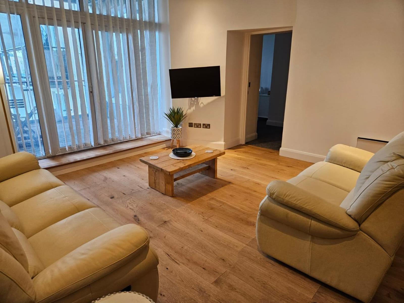 Luxury 2x Bedroom Apartment