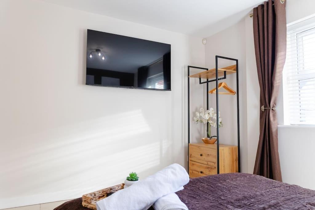 Stylish 1 Bed With Free Parking Apartment Cardiff