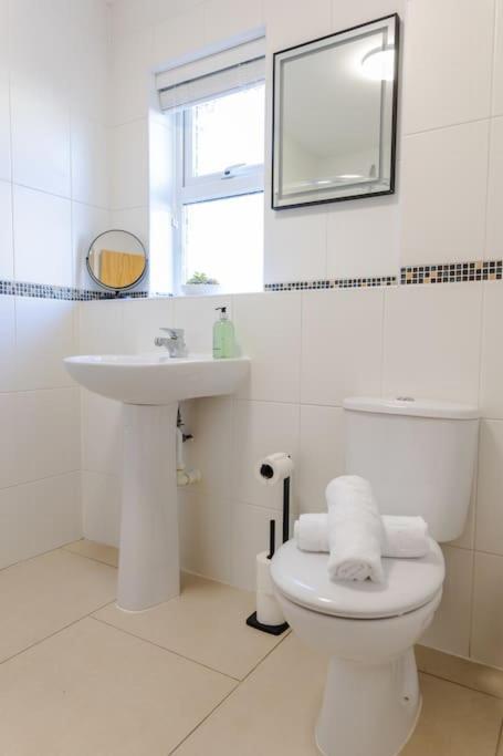 Stylish 1 Bed With Free Parking