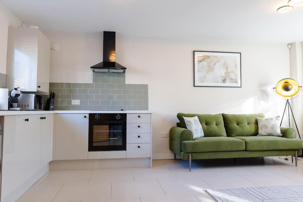 Stylish 1 Bed With Free Parking