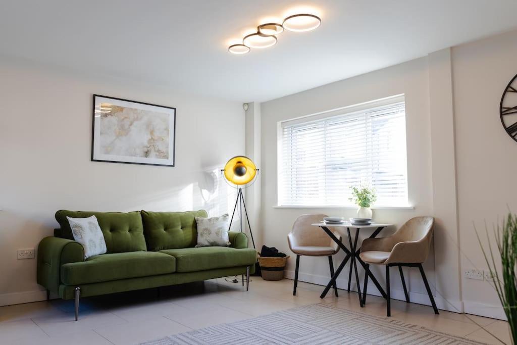 Stylish 1 Bed With Free Parking