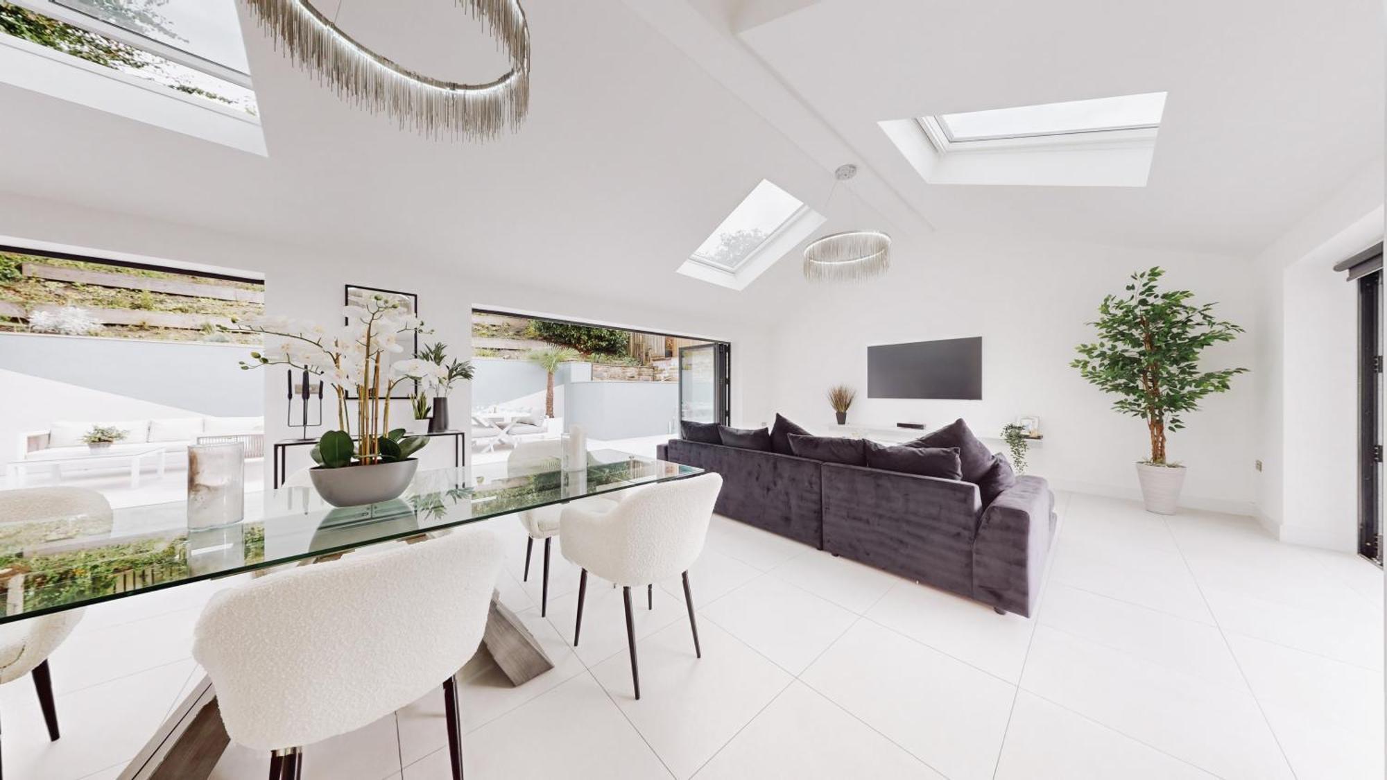 Villa Feel Celebrity Style - 6 Parking Spaces - Pet Friendly - Very Private
