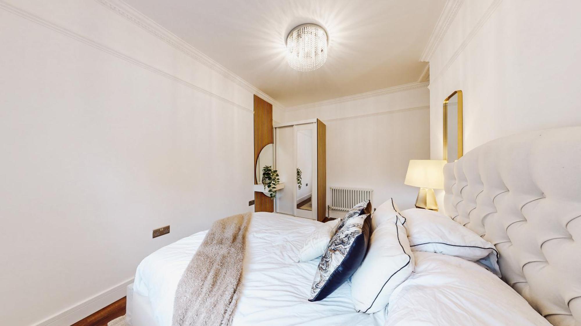 Feel Celebrity Style - 6 Parking Spaces - Pet Friendly - Very Private Cardiff