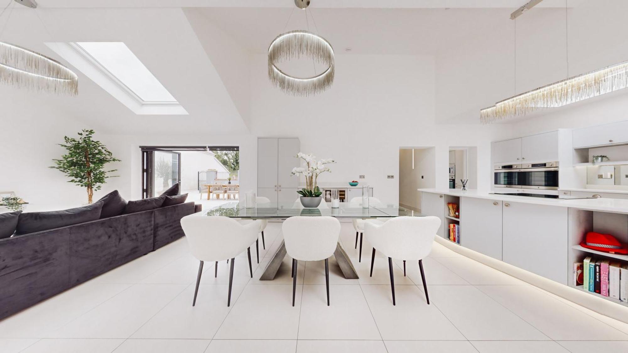 Feel Celebrity Style - 6 Parking Spaces - Pet Friendly - Very Private * Cardiff
