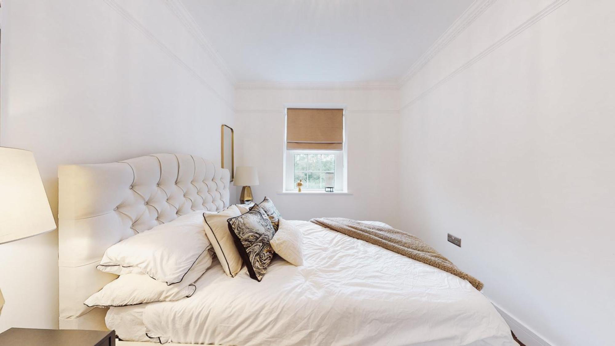 Villa Feel Celebrity Style - 6 Parking Spaces - Pet Friendly - Very Private *