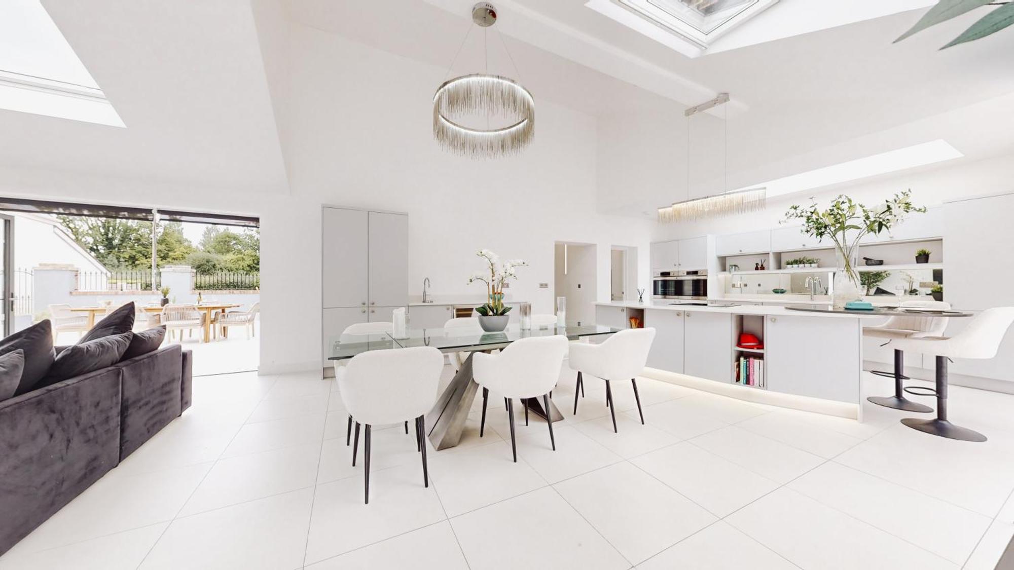Feel Celebrity Style - 6 Parking Spaces - Pet Friendly - Very Private