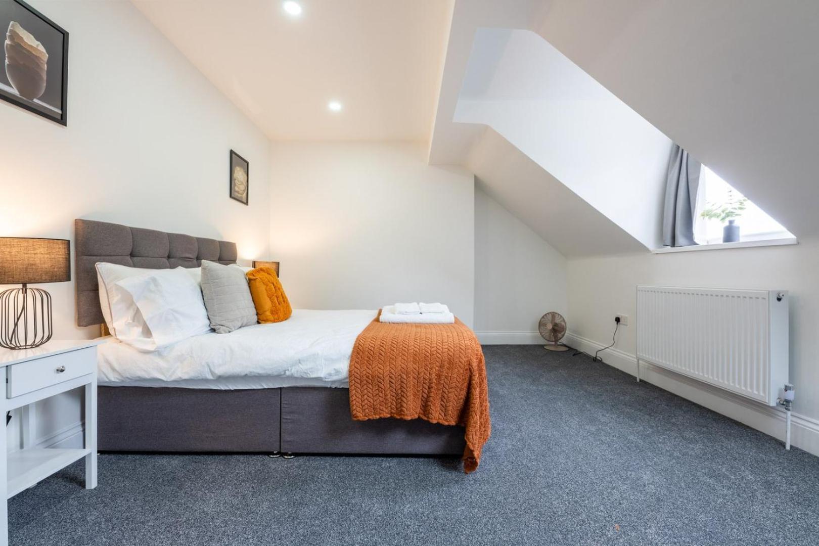 Smart Tv | Wifi | Free Parking Cardiff