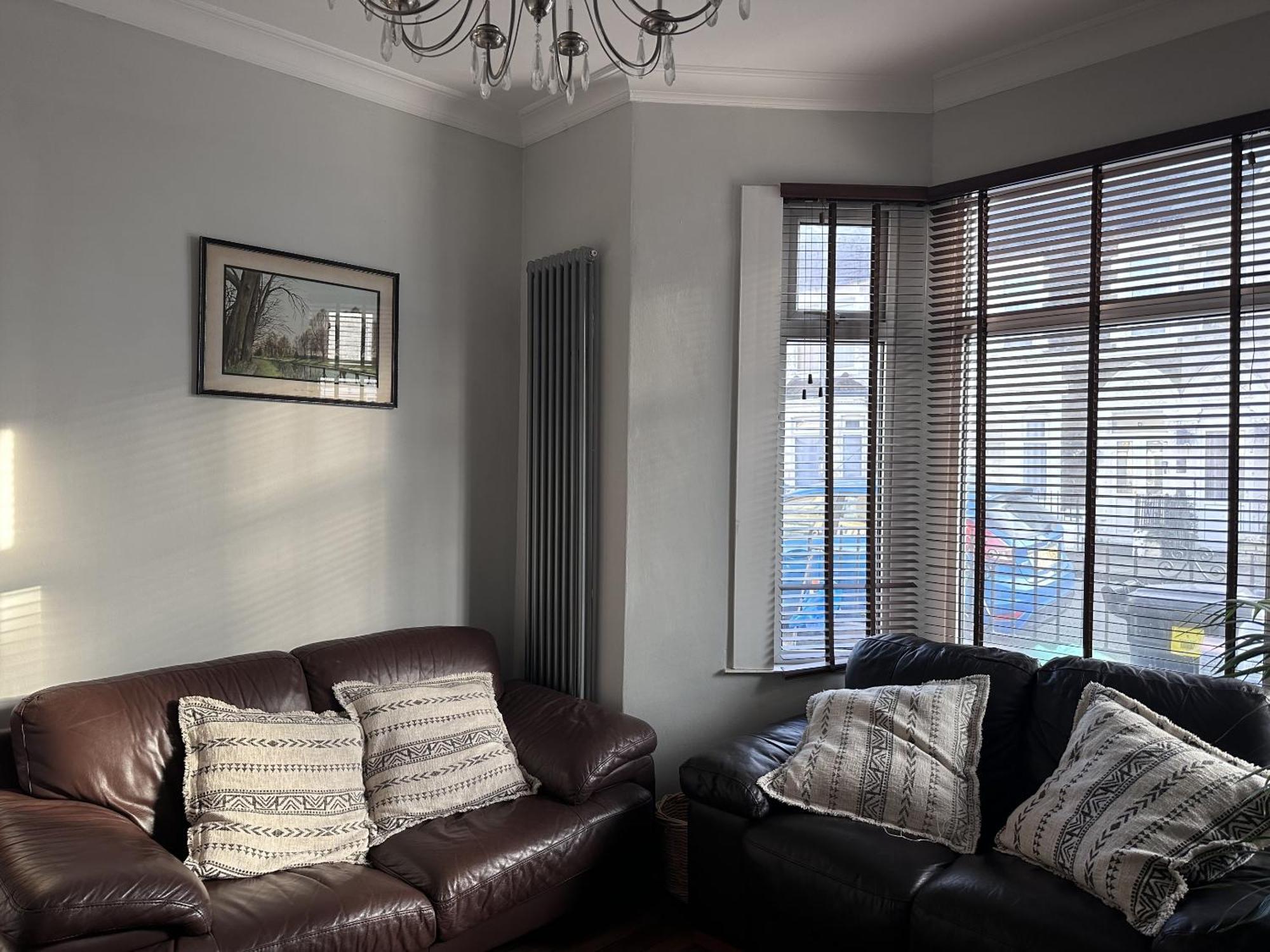 Adanhouse-stockland Spacious 5 Bedroom House Sleeps 12 Private Garden * Cardiff