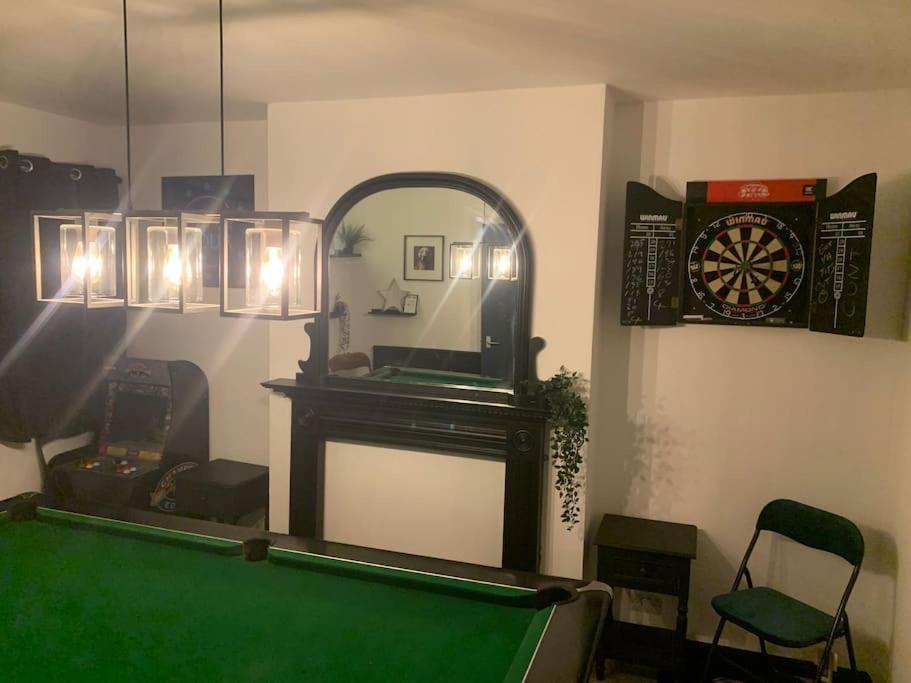 Apartment By Lushlets - Hen, Stag, Rugby, & Group Caters For 60 Guests Ask! Cardiff