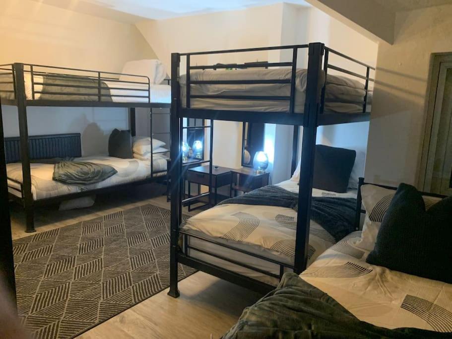Apartment By Lushlets - Hen, Stag, Rugby, & Group Caters For 60 Guests Ask! Cardiff