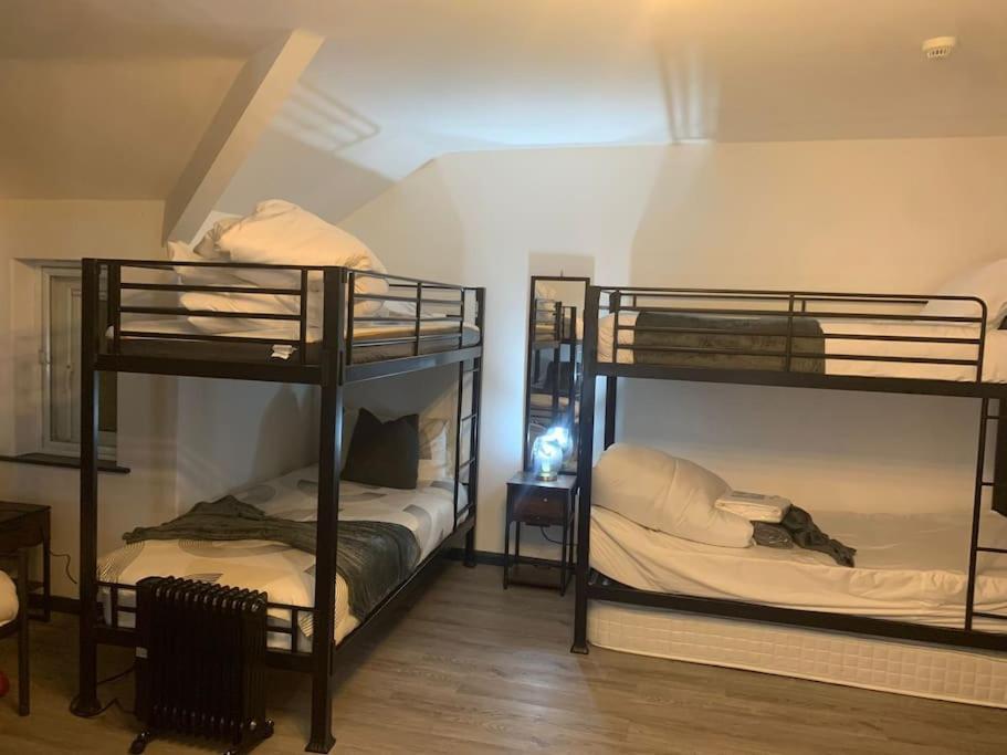 By Lushlets - Hen, Stag, Rugby, & Group Caters For 60 Guests Ask! Apartment