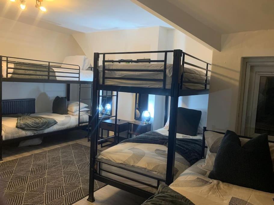 Apartment By Lushlets - Hen, Stag, Rugby, & Group Caters For 60 Guests Ask! Cardiff