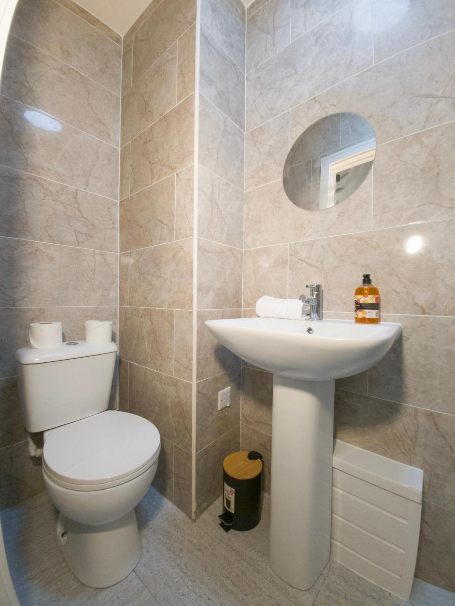 Plenty Of Parking Available; 3 Bedroom By Promise Apartment Cardiff