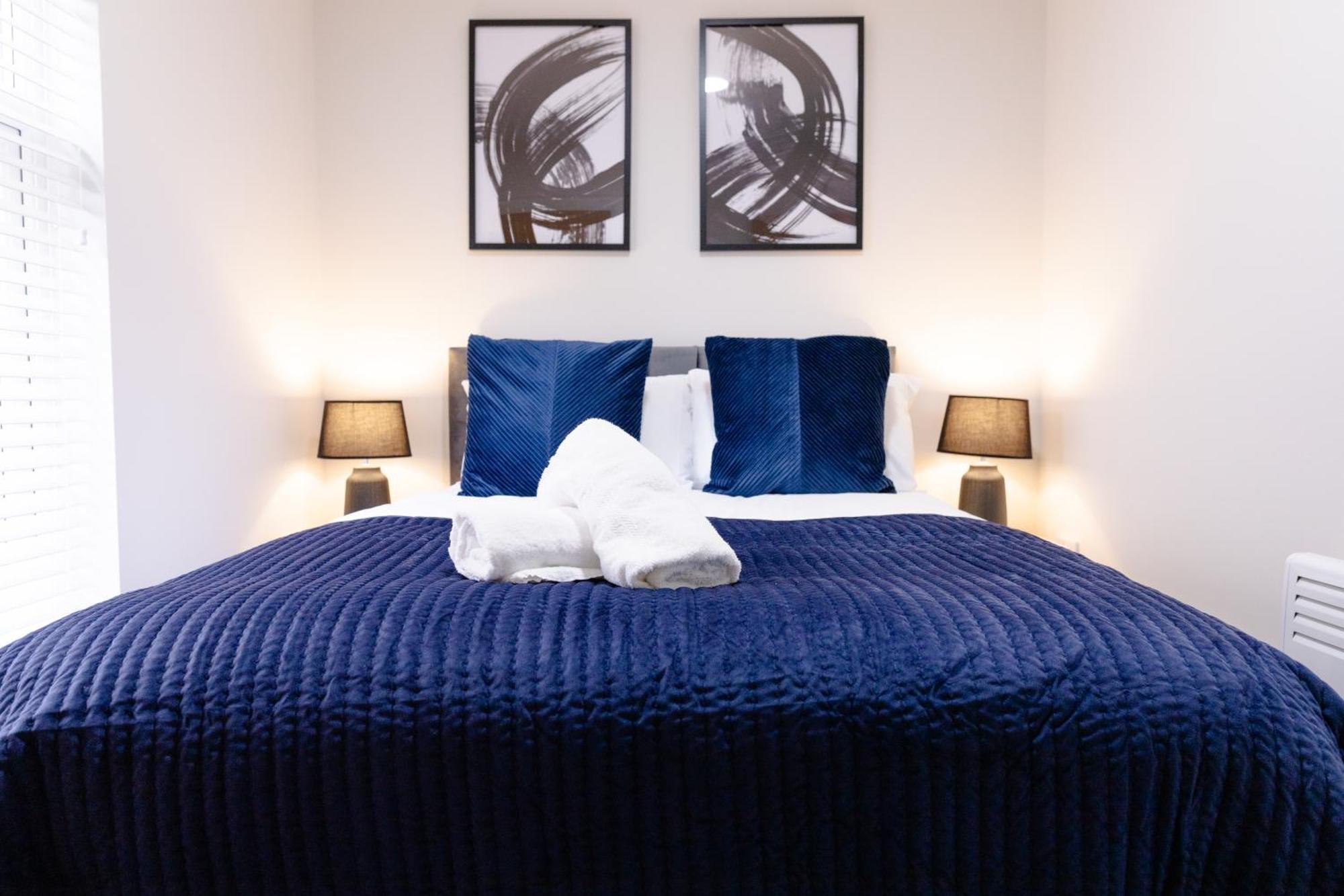 Modern Near Centre Apartment