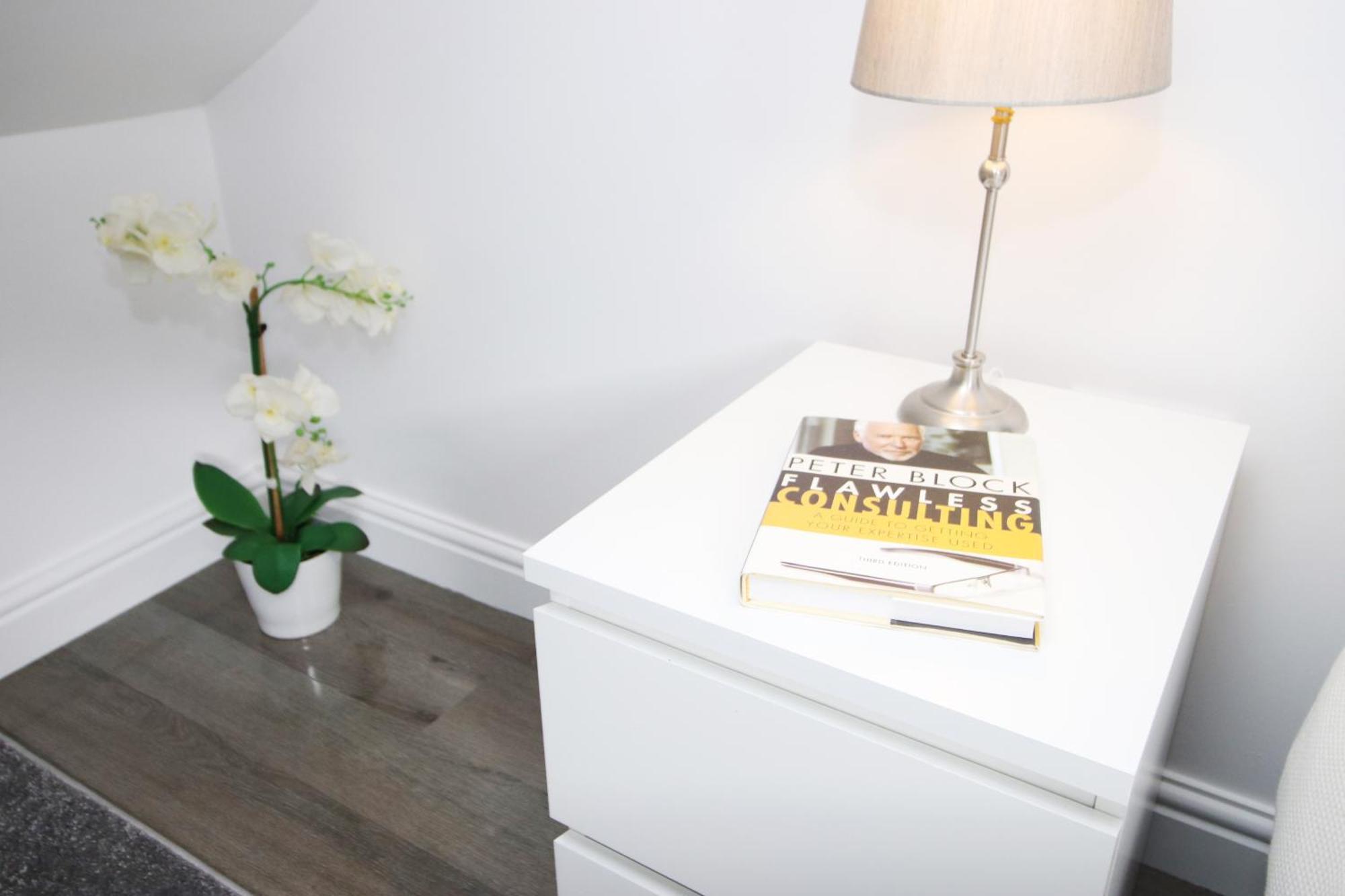 Premium Guesthouse, Fast Wi-fi, Street Free Parking, Central, Fully Equipped