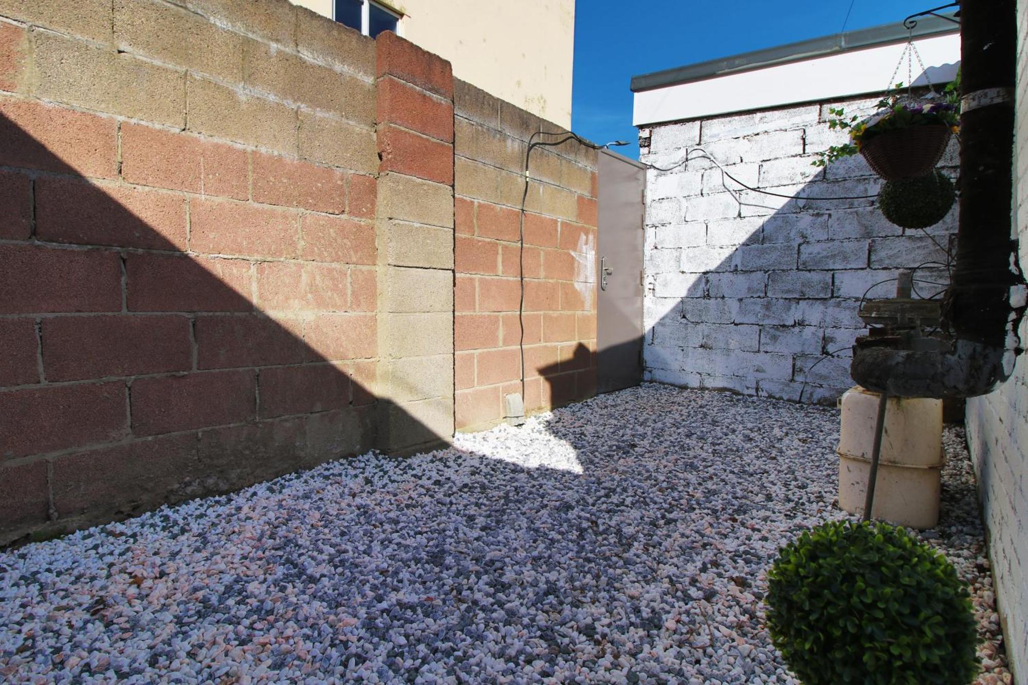 Premium Guesthouse, Fast Wi-fi, Street Free Parking, Central, Fully Equipped Guest house *