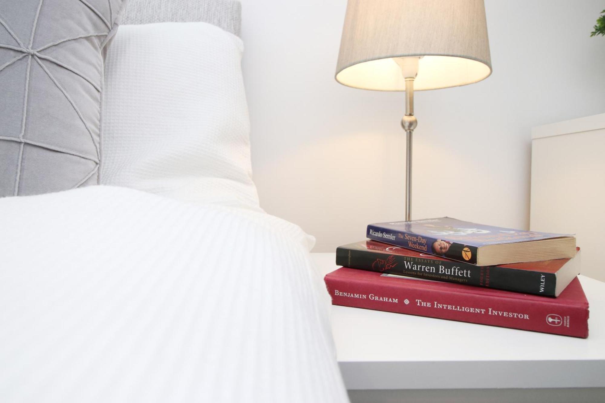 Premium Guesthouse, Fast Wi-fi, Street Free Parking, Central, Fully Equipped *