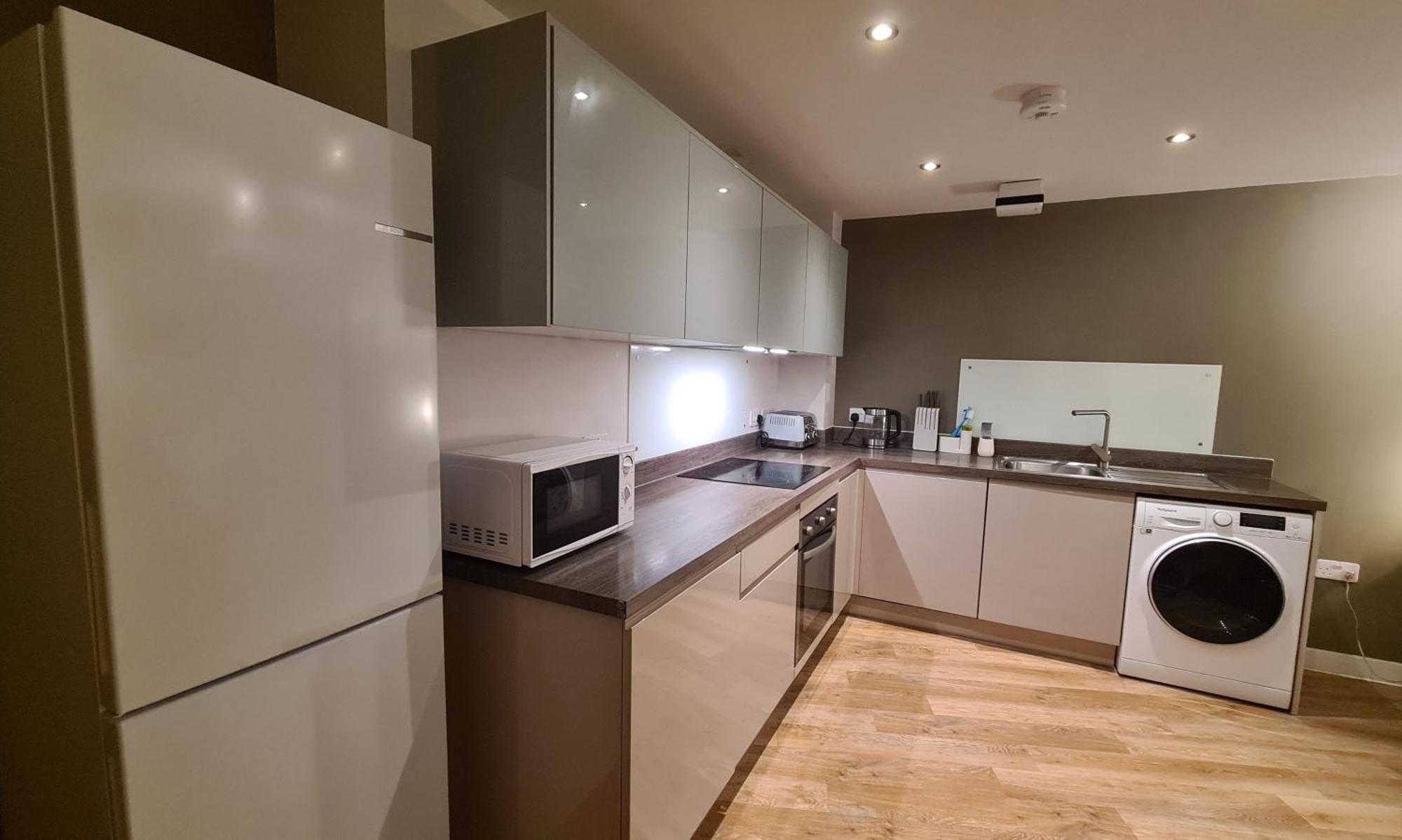 Apartment Modern One Bedroom In Bay