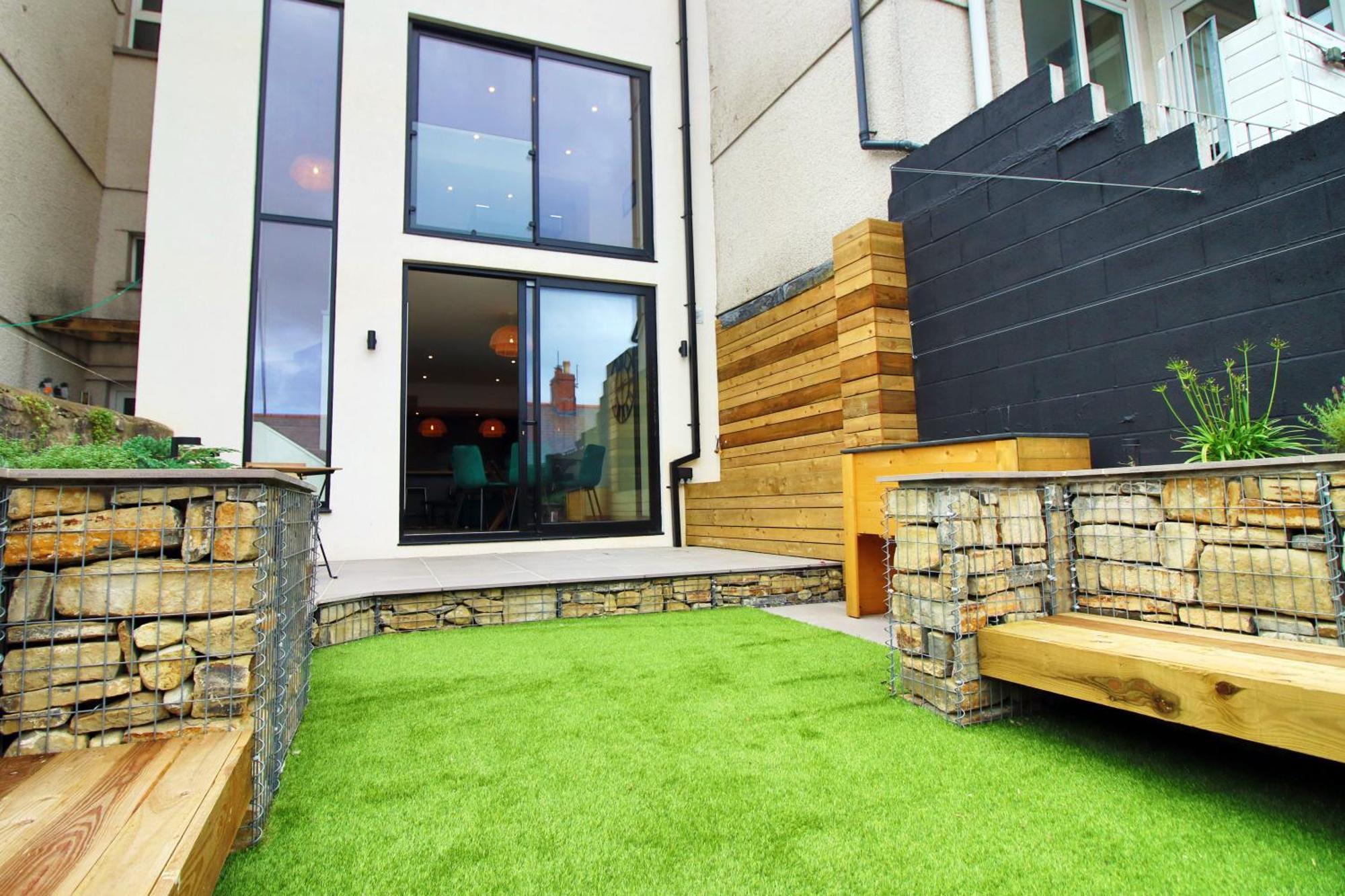 Luxury 4 Bedroom 4 Ensuite In Penarth Cardiff