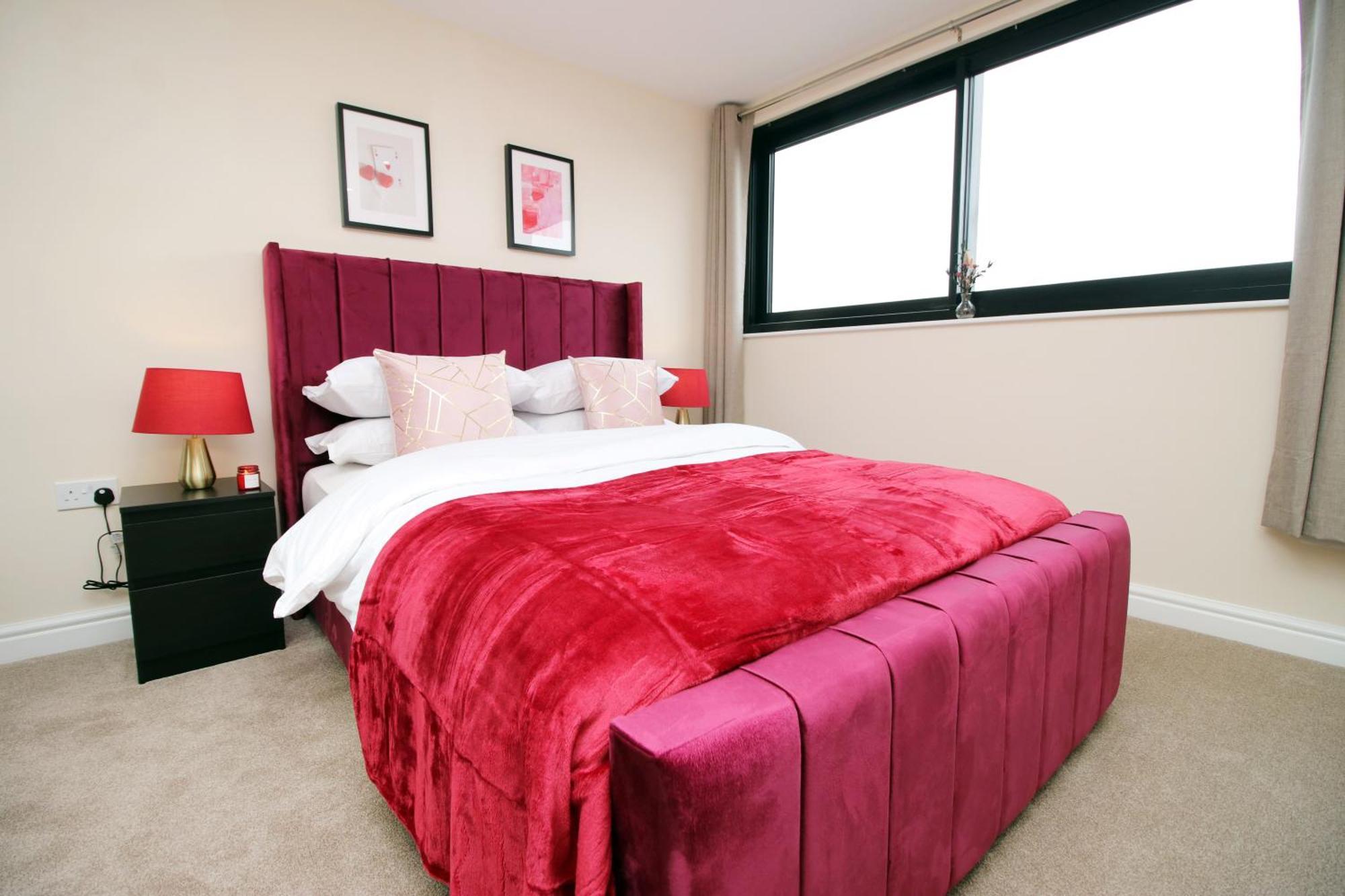 Luxury 4 Bedroom 4 Ensuite In Penarth *