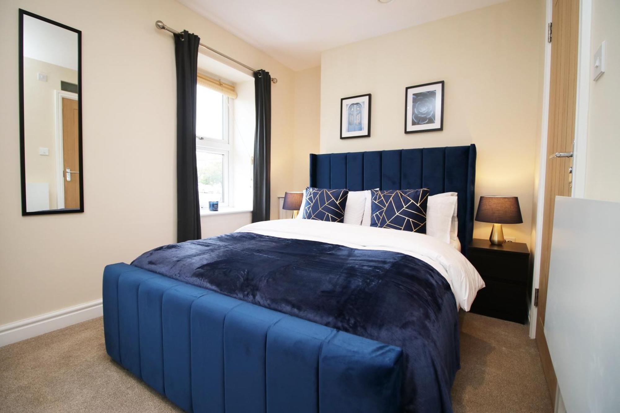 Luxury 4 Bedroom 4 Ensuite In Penarth Holiday home Cardiff
