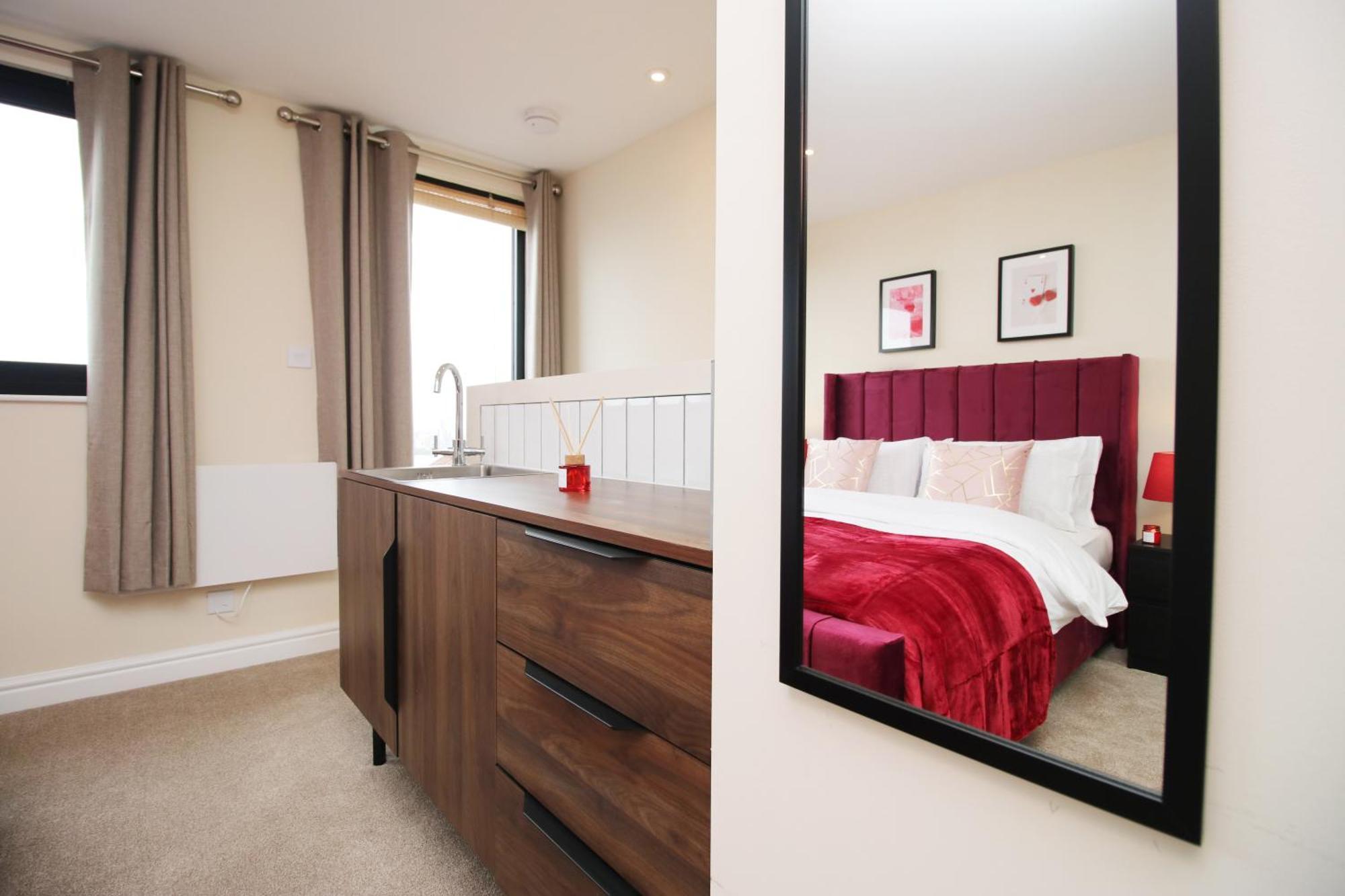 Luxury 4 Bedroom 4 Ensuite In Penarth Cardiff