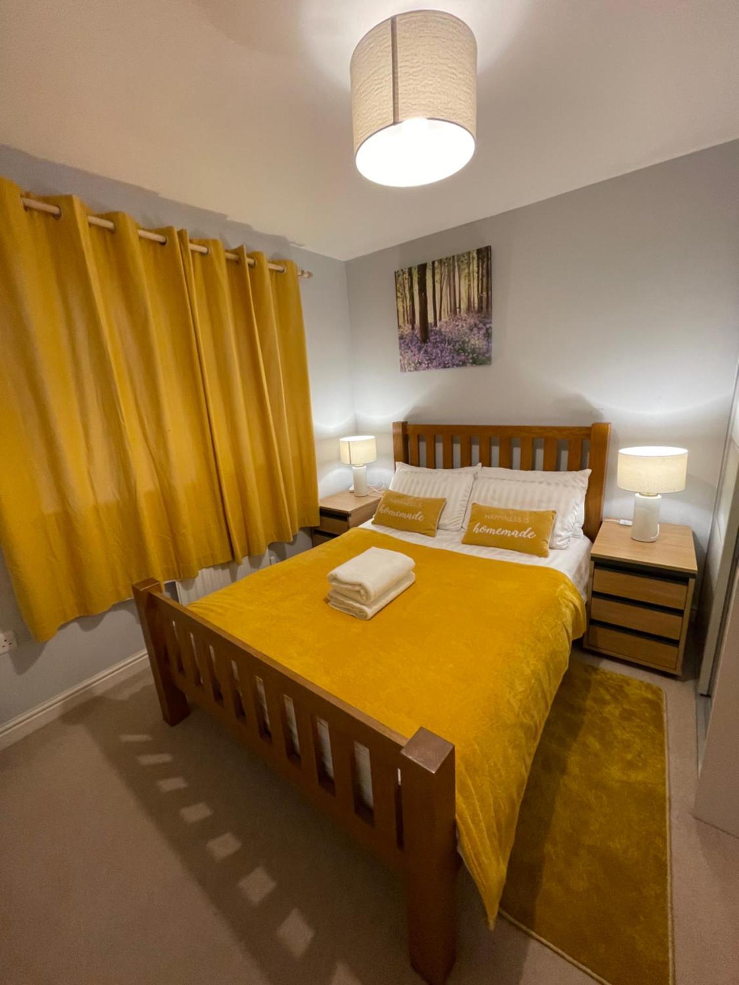 In Cardiff, Sleeps 8 * Cardiff
