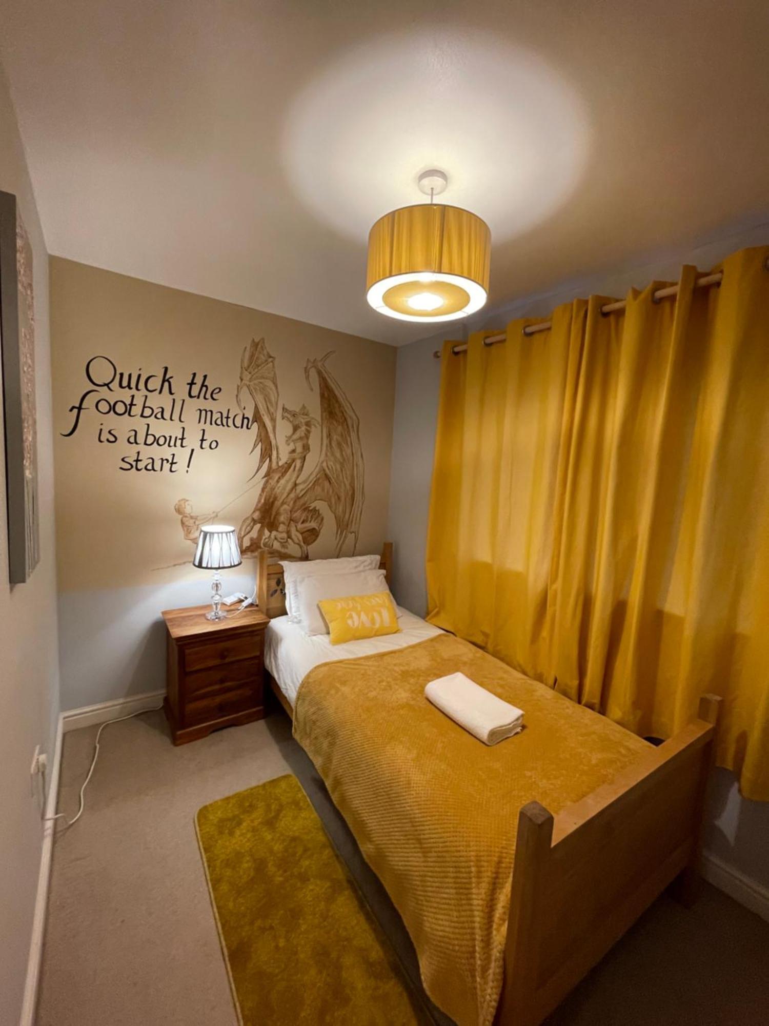 In Cardiff, Sleeps 8 * Cardiff