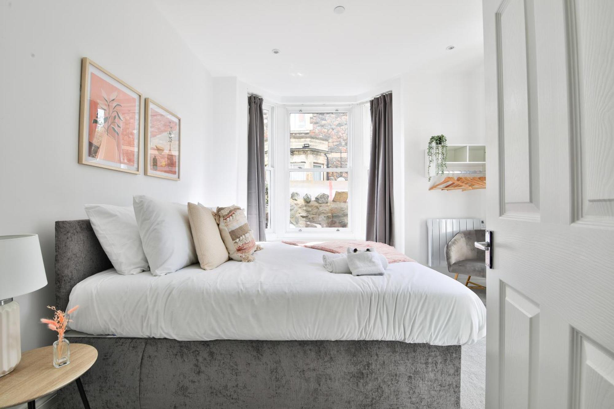 Stayright Spacious With Private Parking- 15-minute Stroll To Town Centre Cardiff