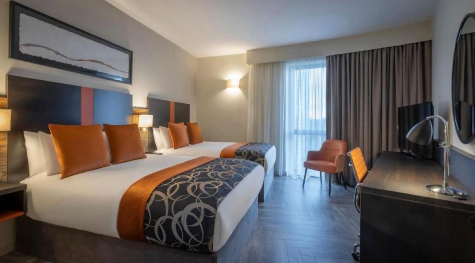Clayton Hotel