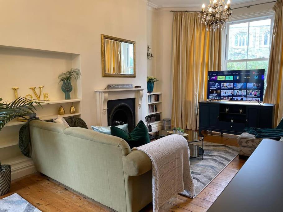 The Regal At Penarth By Mgroupsa Holiday home *